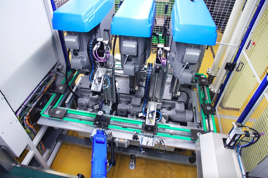 YASKAWA: AUTOMATION AND DIGITIZATION THANKS TO SMART CONNECTION OF ROBOTS AND MOTORS